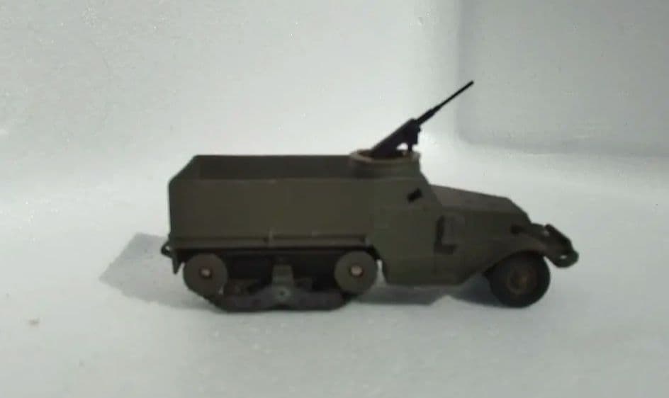 DINKYTOYS ハーフトラック装甲車822