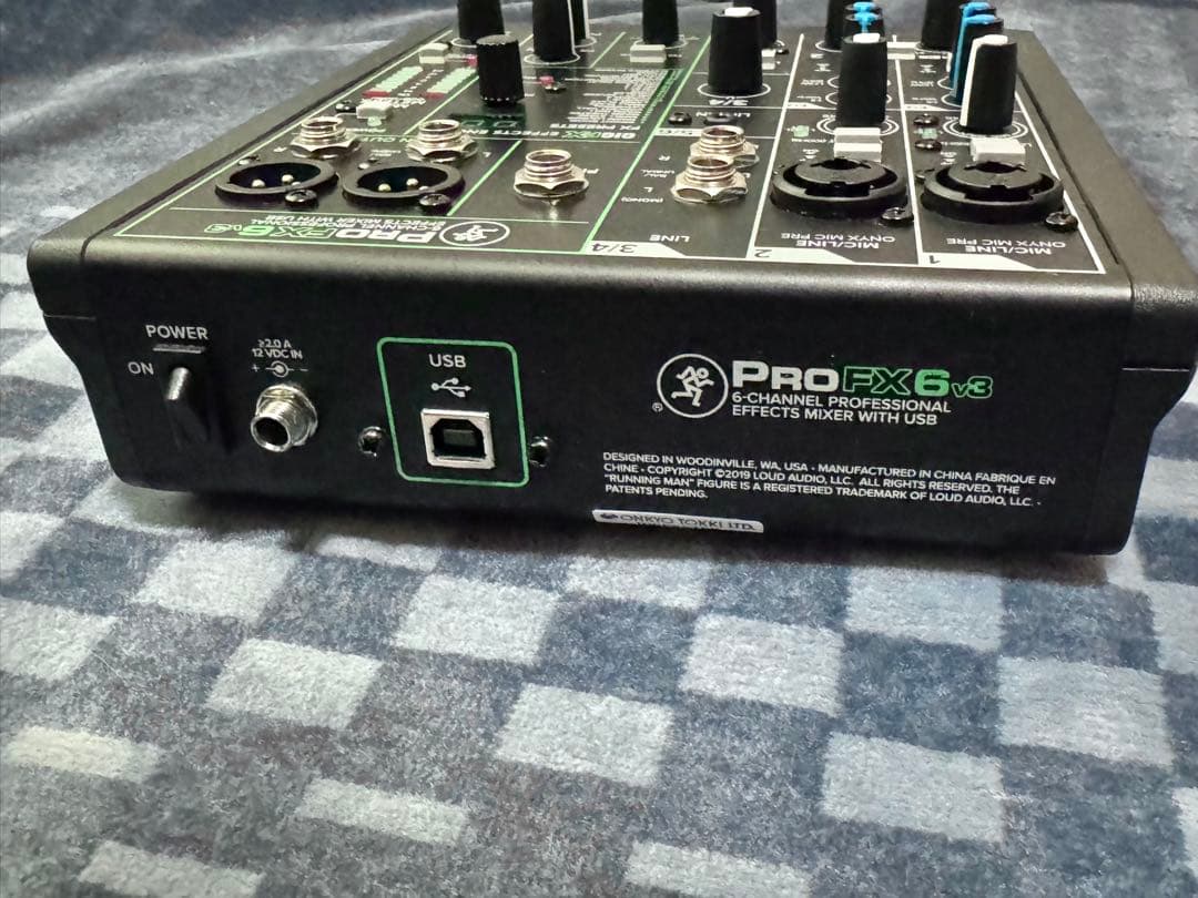 Mackie ProFX6v3 オーディオミキサー
