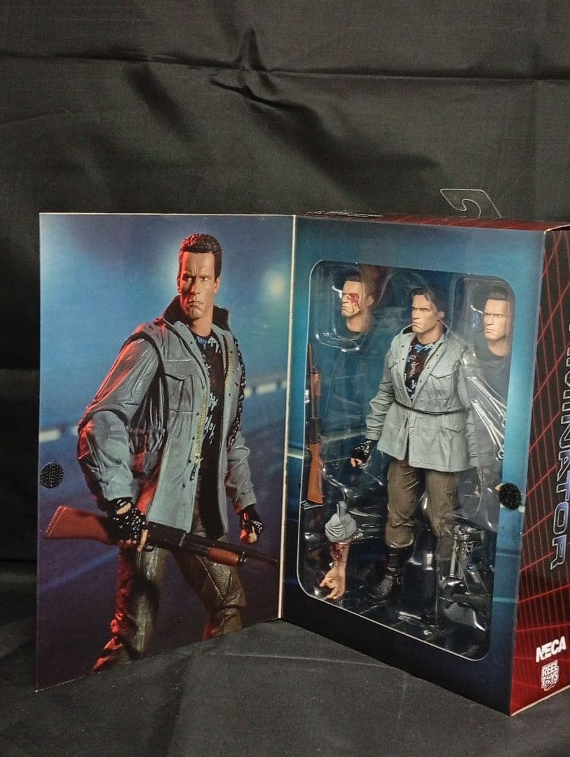未開封 NECA ターミネーター T-800 フィギュア