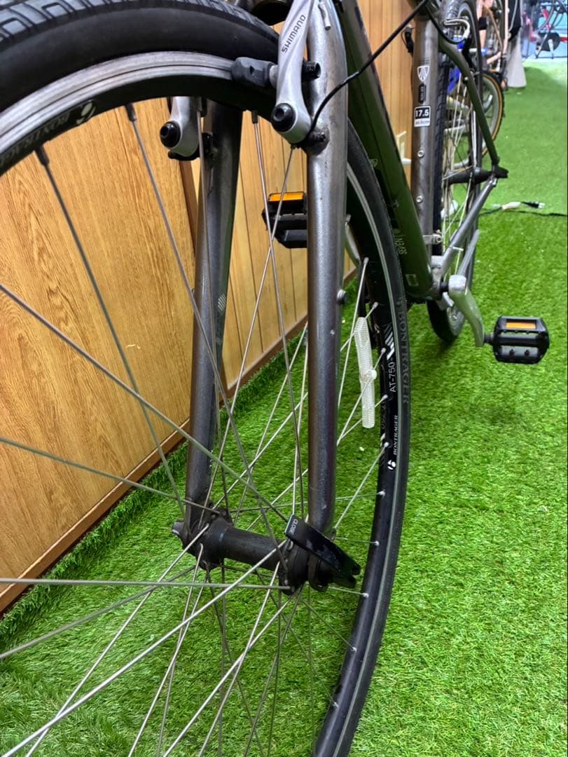 まいまい様　TREK FX 7.0 クロスバイク 21段変速700×35C