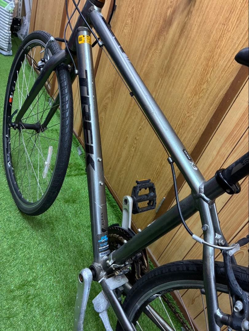 まいまい様　TREK FX 7.0 クロスバイク 21段変速700×35C