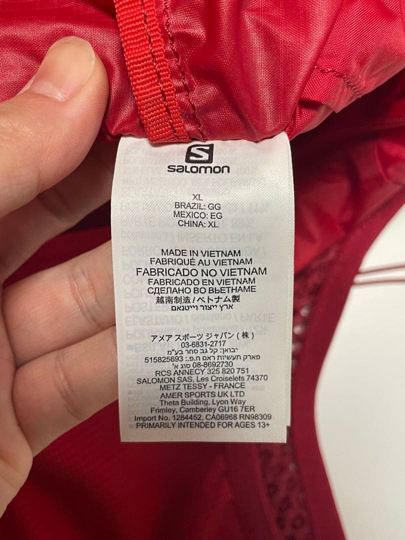 Salomon バックパック　active skin 8