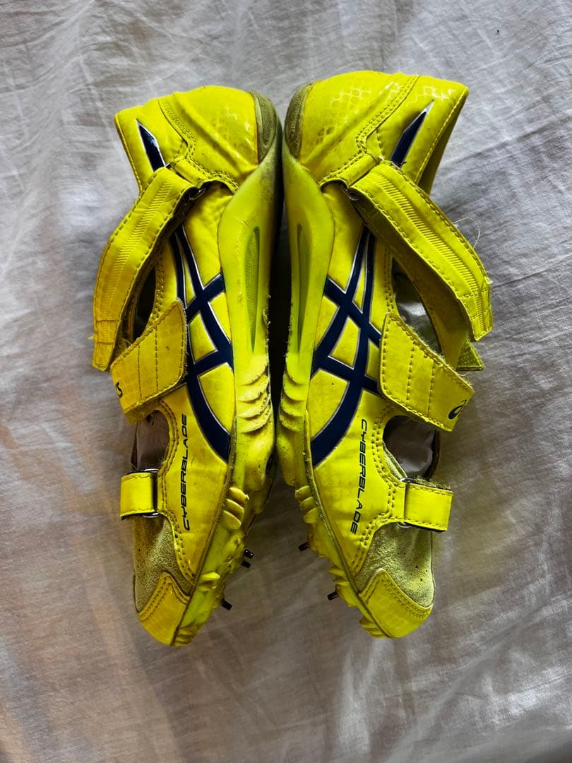 asics スパイクシューズ イエロー ベルクロ　陸上　25.5cm