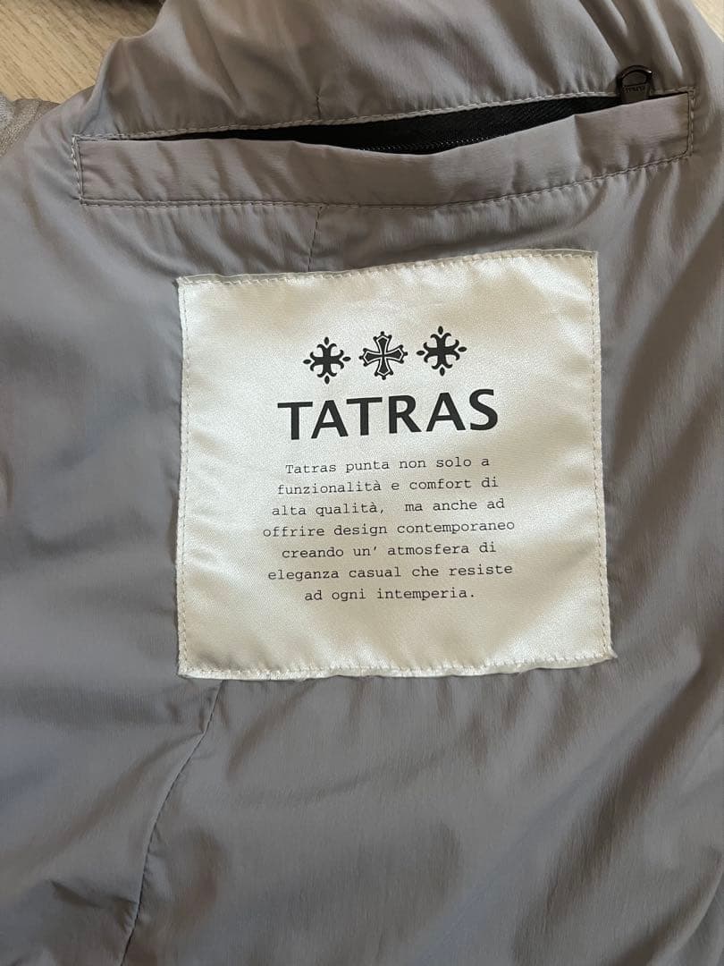TATRAS フード付きグレー ダウンベスト サイズ02 中古品