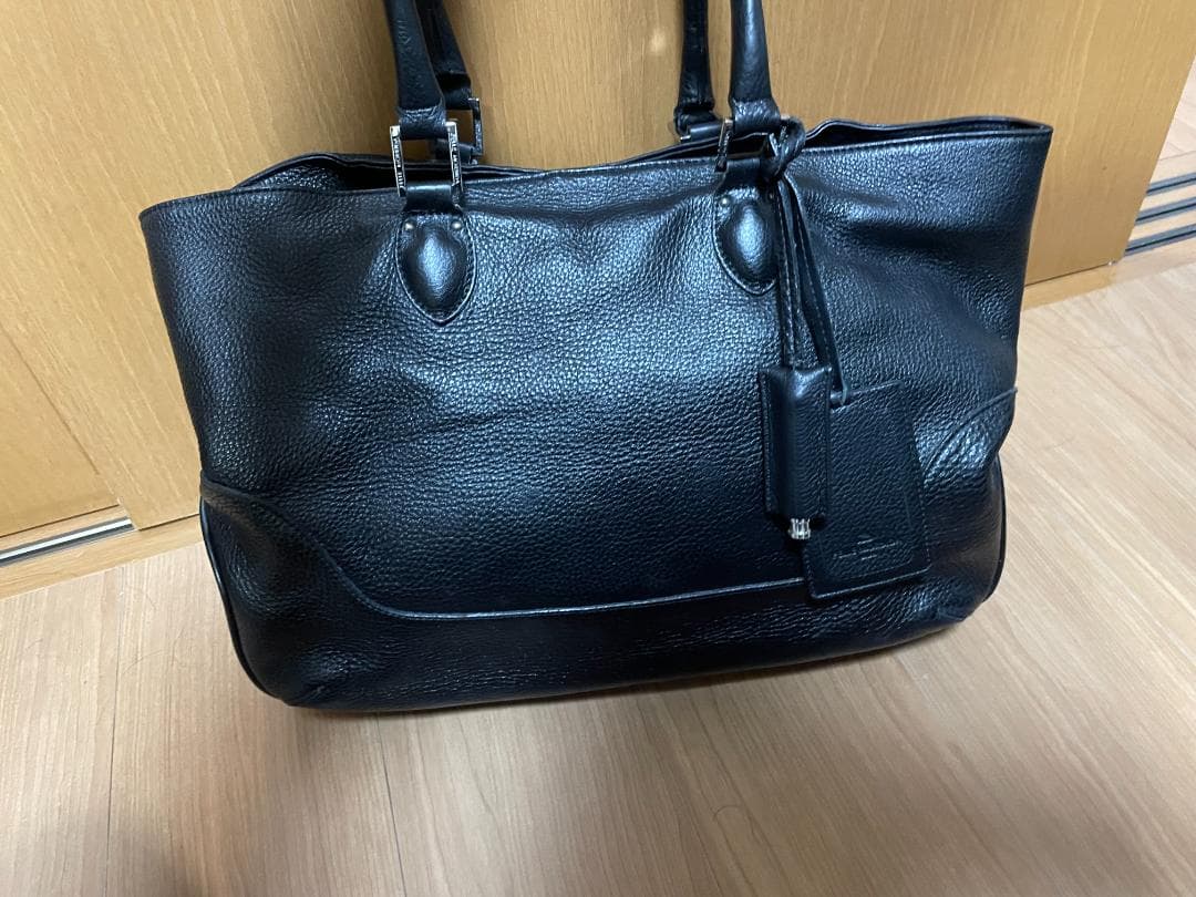 PELLE MORBIDA　レザー トートバッグ　ビジネスバッグ ビジネストート