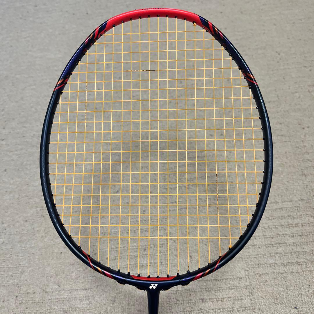 【値下げ交渉⭕️】YONEX VOLTRIC Glanz バドミントンラケット