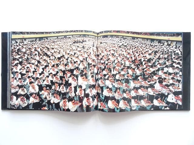 洋書◆AFP通信写真集 本 政治 戦争 ファッション スポーツ