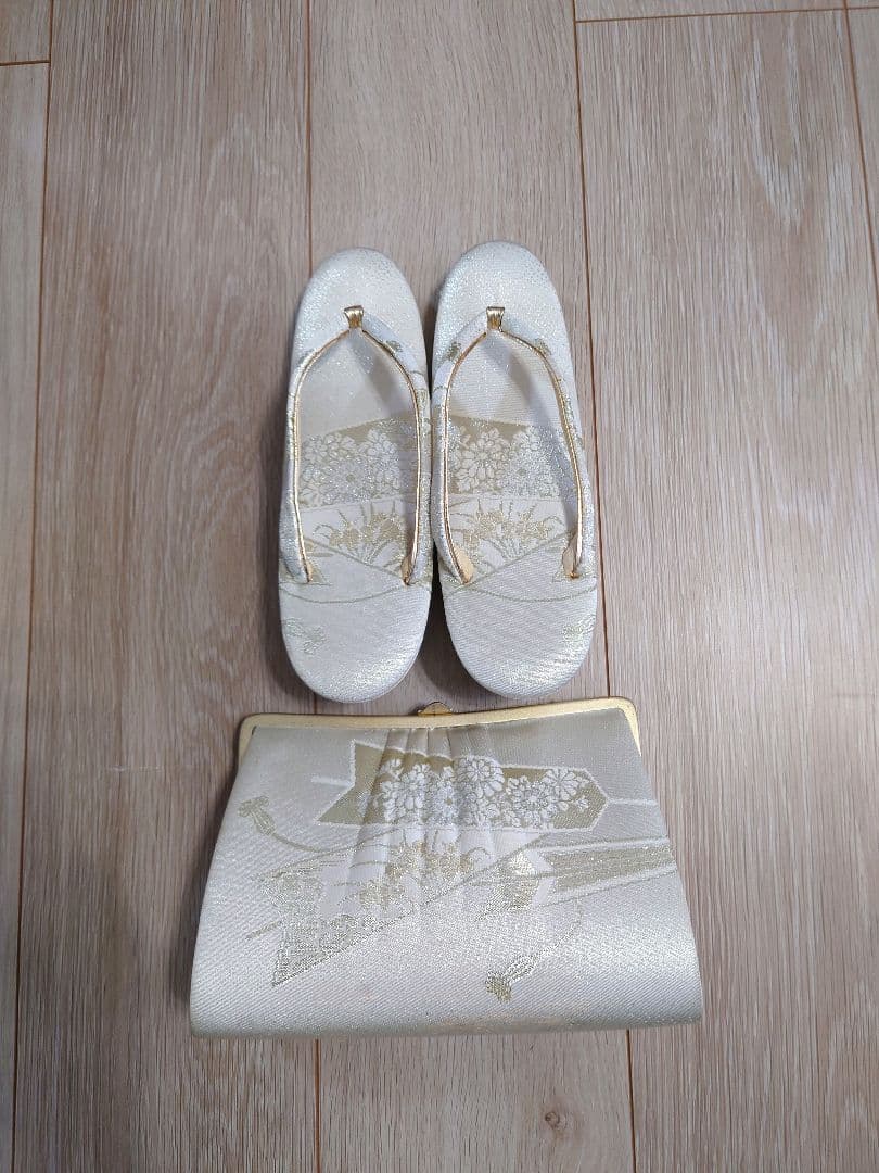 最終値下げしました【美品】　礼装用バッグと草履のセット
