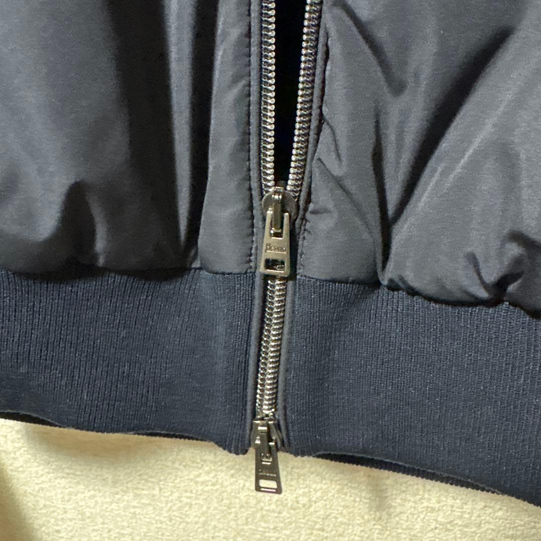 HERNO ヘルノ ポリエステル・コットンピケニット 中綿 ジップアップベスト