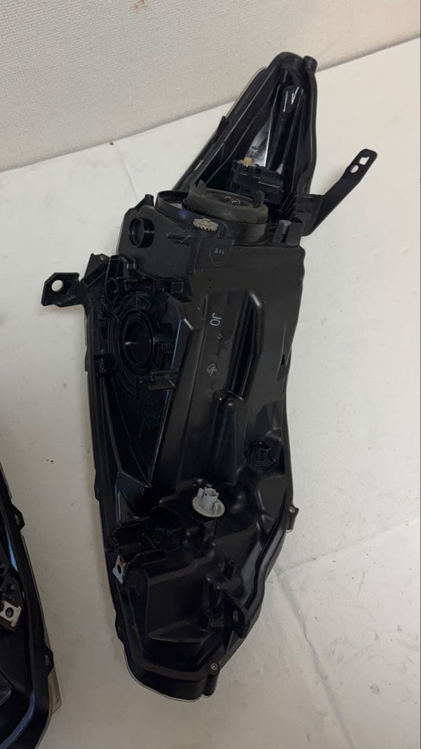 ホンダ フリード GB3/GB4 ハロゲンヘッドライト 左右セット