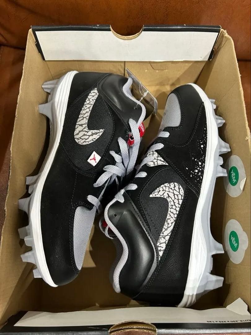 新品 Nike Air Jordan stadium スパイク 27cm