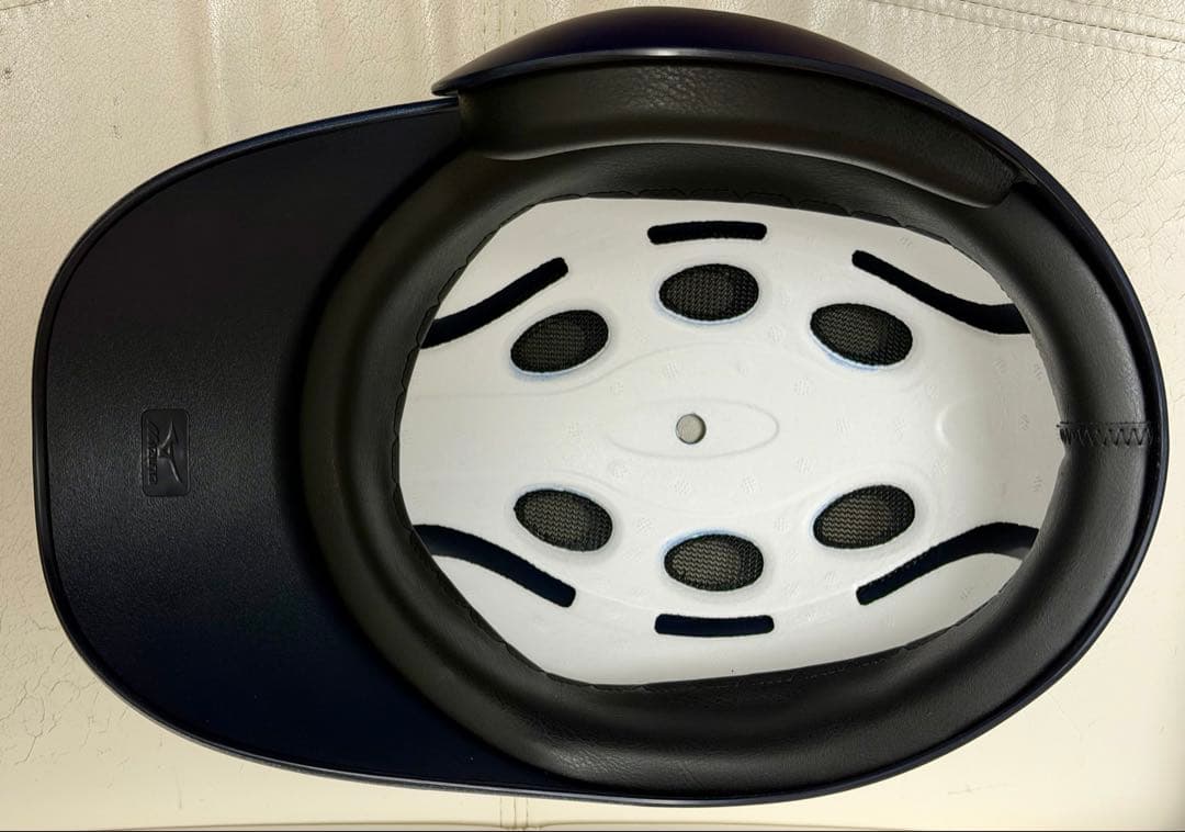DeNAベイスターズ　オーセンティック ヘルメット　ビジター　牧　2