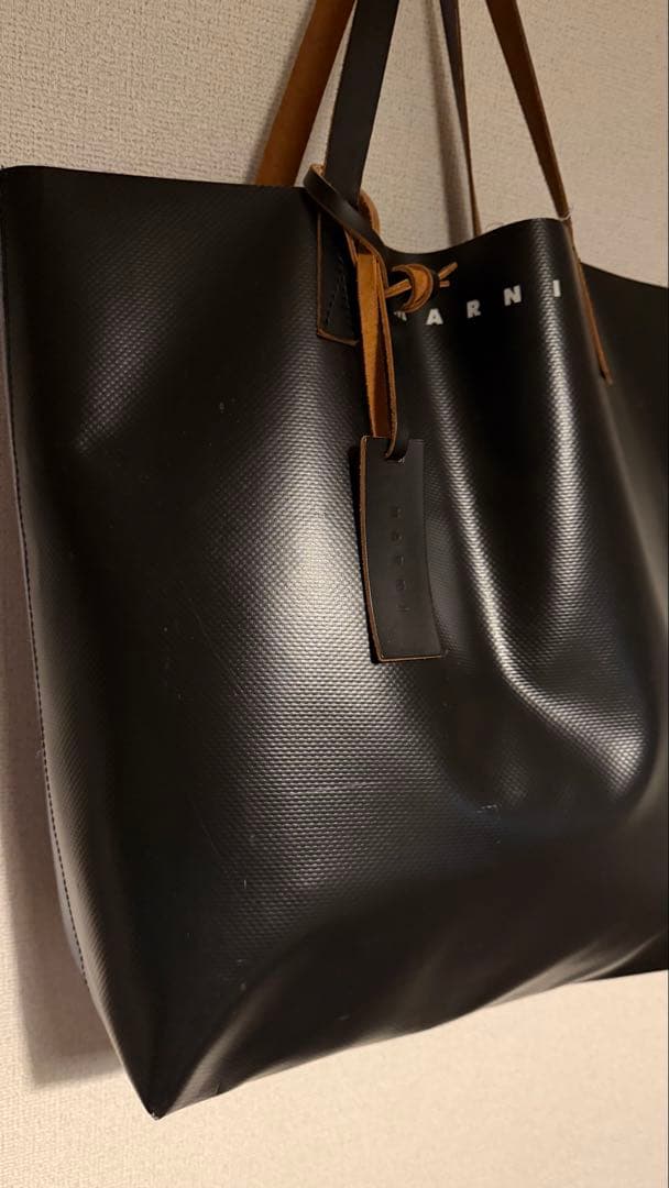 MARNI トートバッグ バイカラー（黒、青）