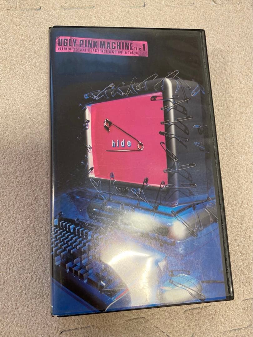 hide + X JAPAN  VHS・CD ・写真集など9点セット