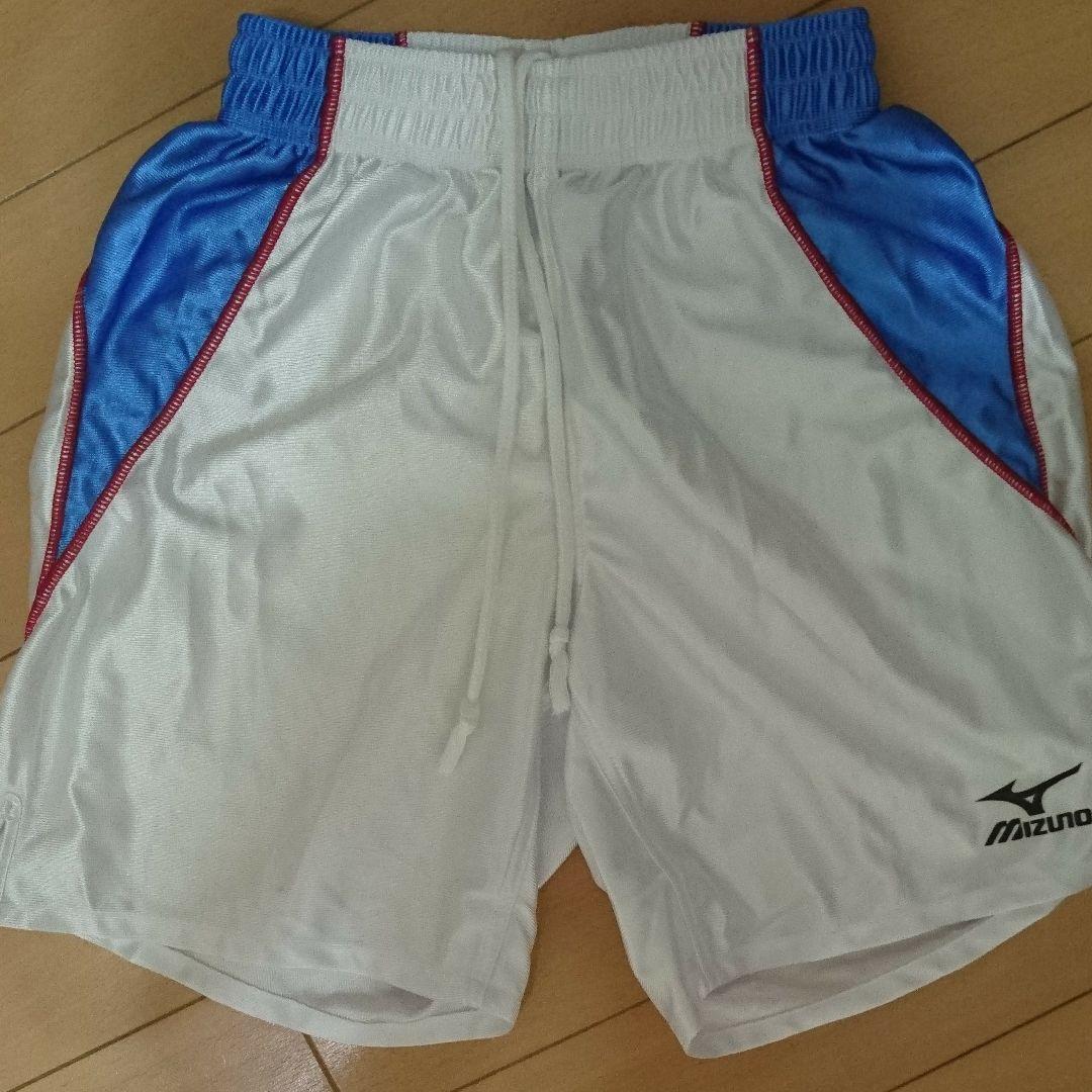 本田圭佑サイン入りユニフォーム上下