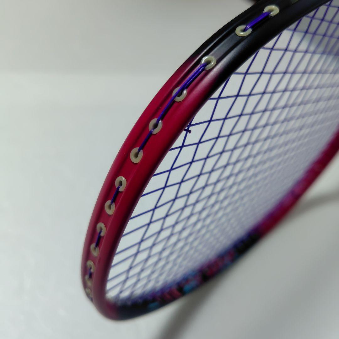 YONEX　ヨネックス　ナノフレア200 美品　4UG5