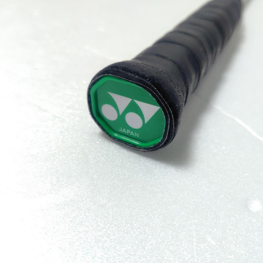 YONEX　ヨネックス　ナノフレア200 美品　4UG5