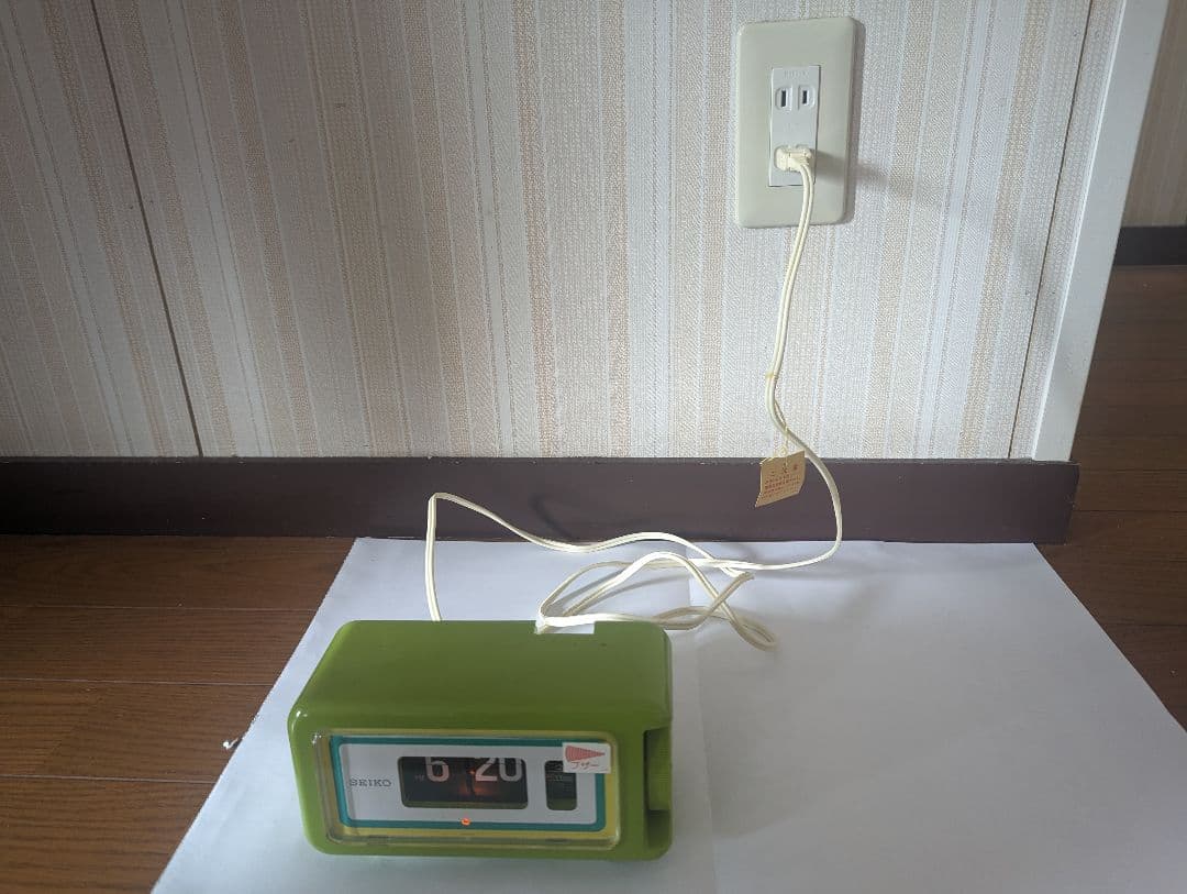 セイコー パタパタ目覚まし時計
