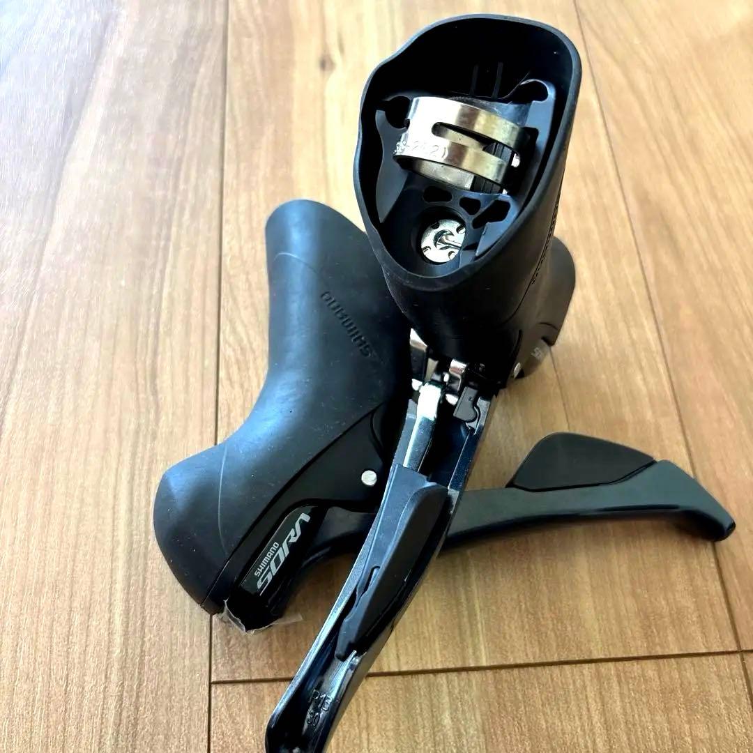 【新品未使用】シマノ: SORA ソラST-R3000 STIレバー　2x9S