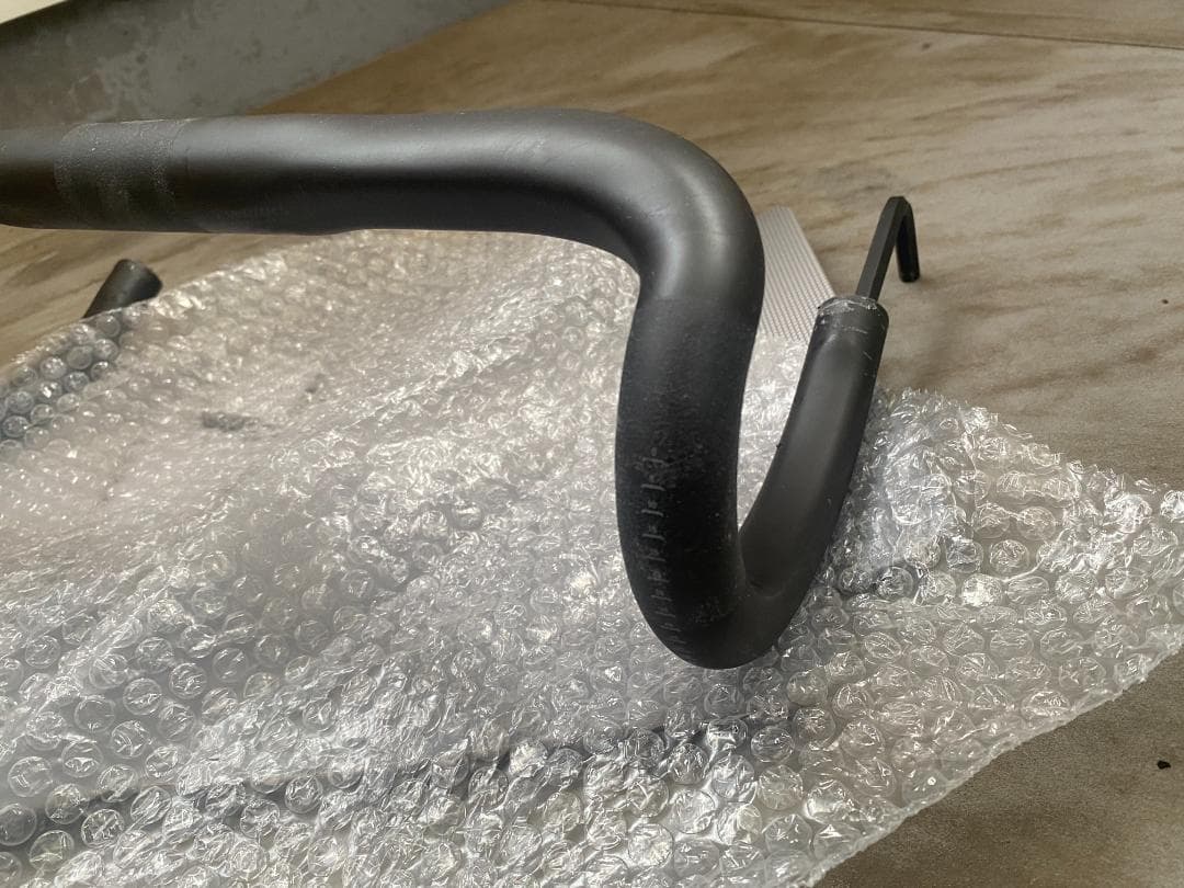 パーツ S-WORKS CARBON SHALLOW ROAD BAR 360mm
