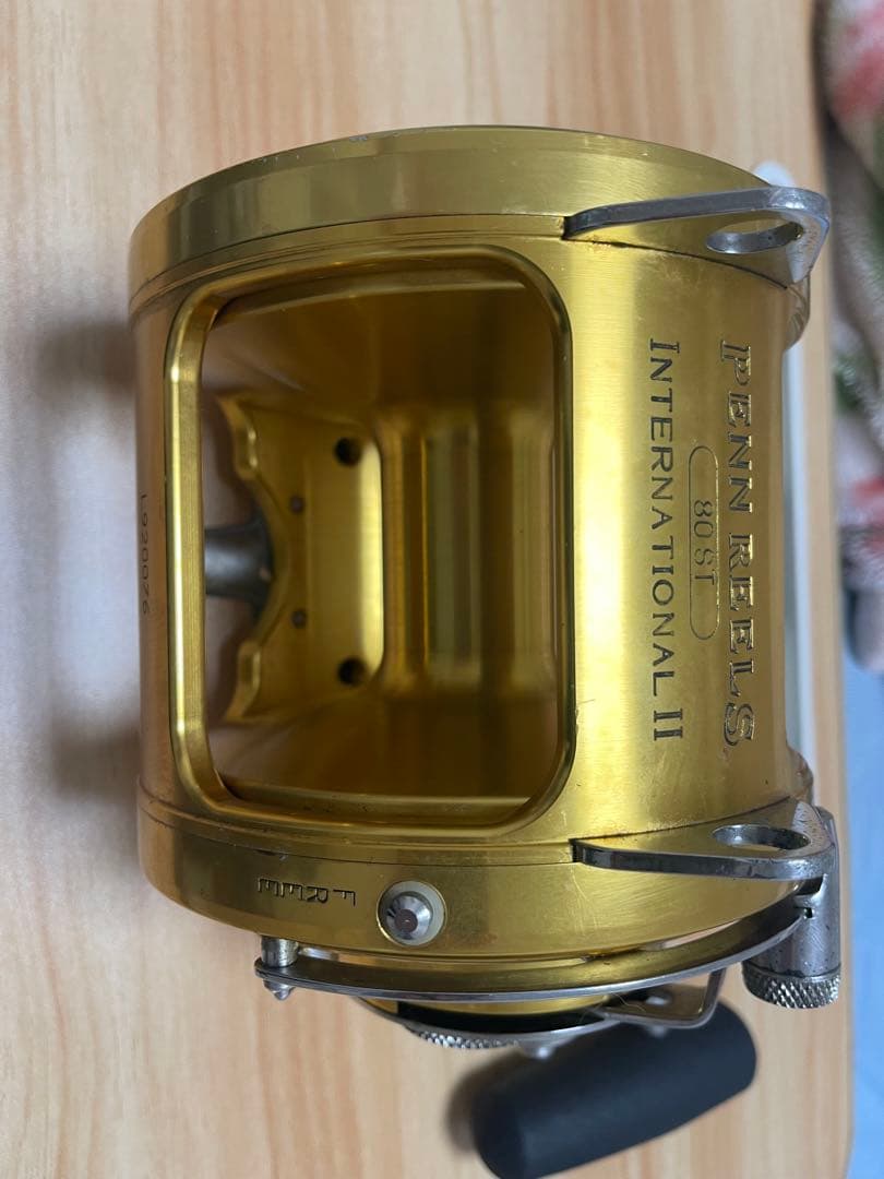 PENN REELS INTERNATIONAL II 80ST 両軸リール