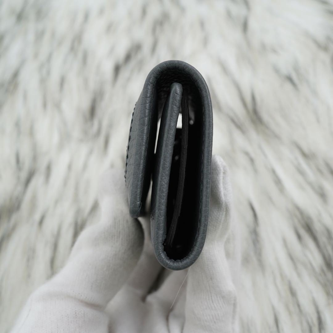 未使用品　箱付き　GUCCI グッチ　キーケース　GG柄　マーモント　グレー