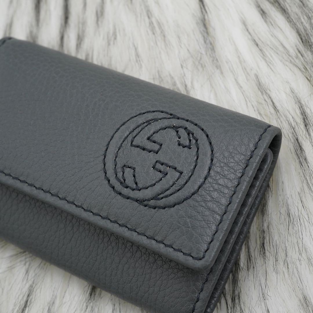 未使用品　箱付き　GUCCI グッチ　キーケース　GG柄　マーモント　グレー