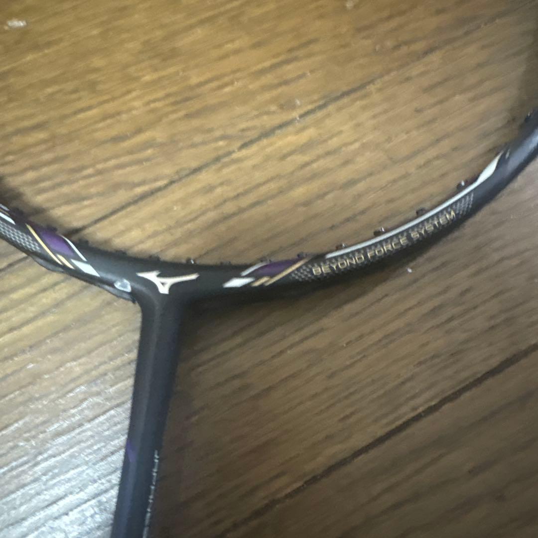 バドミントンラケットFORTIUS 33 QUICK