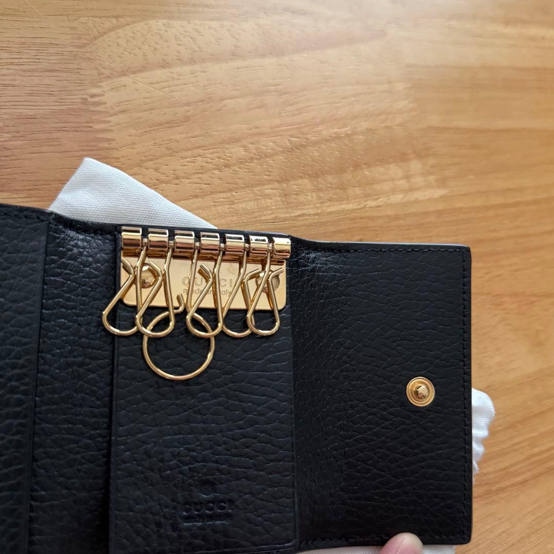 GUCCI グッチ ダブルG バイカラー キーケース ブラック