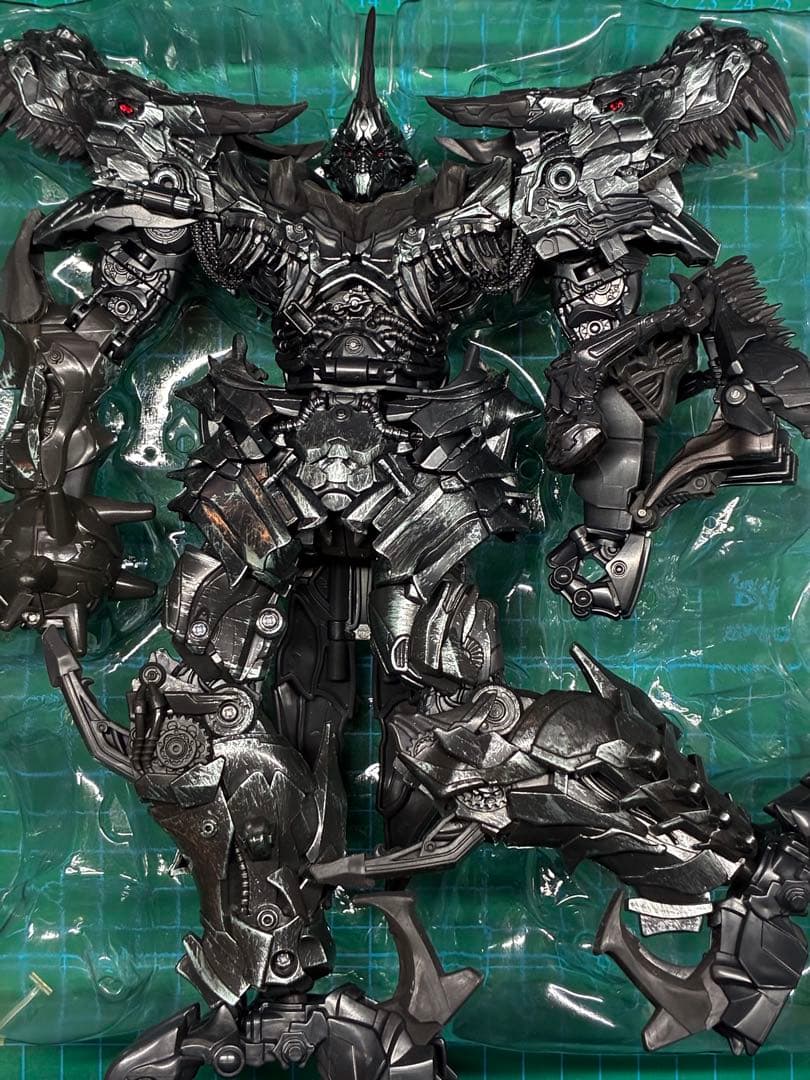 トランスフォーマー スタジオシリーズ グリムロック SS-07