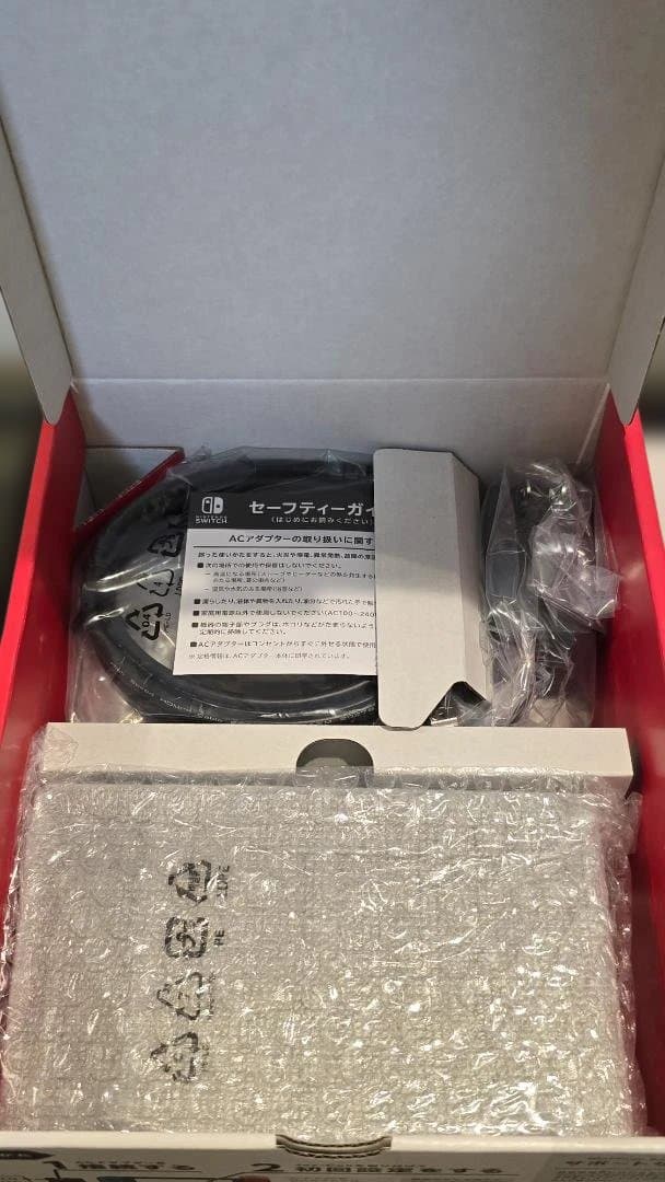 Nintendo Switch [新品●未使用]