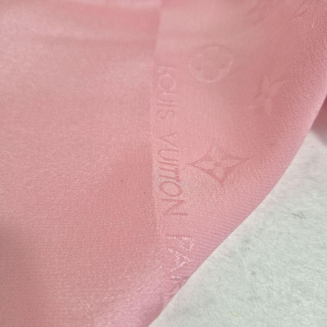 Louis Vuitton ピンク スカーフ
