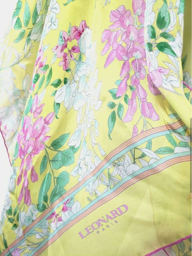 【三連休特価】 ☆極美品☆　レオナール　春色　シースルースカーフ　縦長