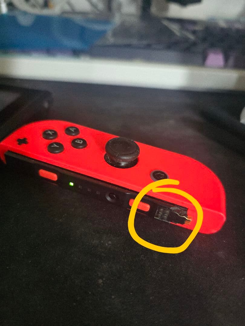 Nintendo Switch 本体 joycon訳あり専用ケースつき