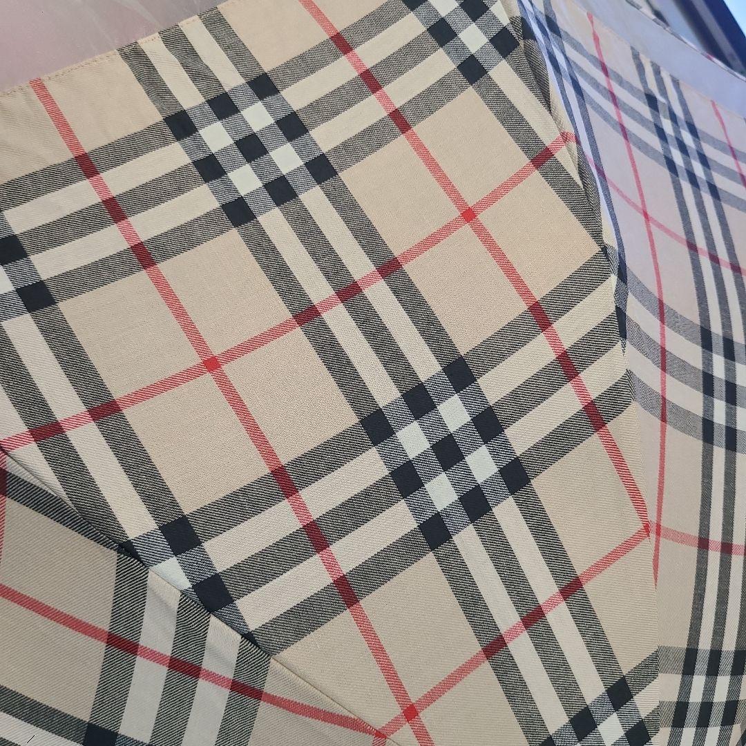 Burberry 折りたたみ傘 ベージュ・チェック柄