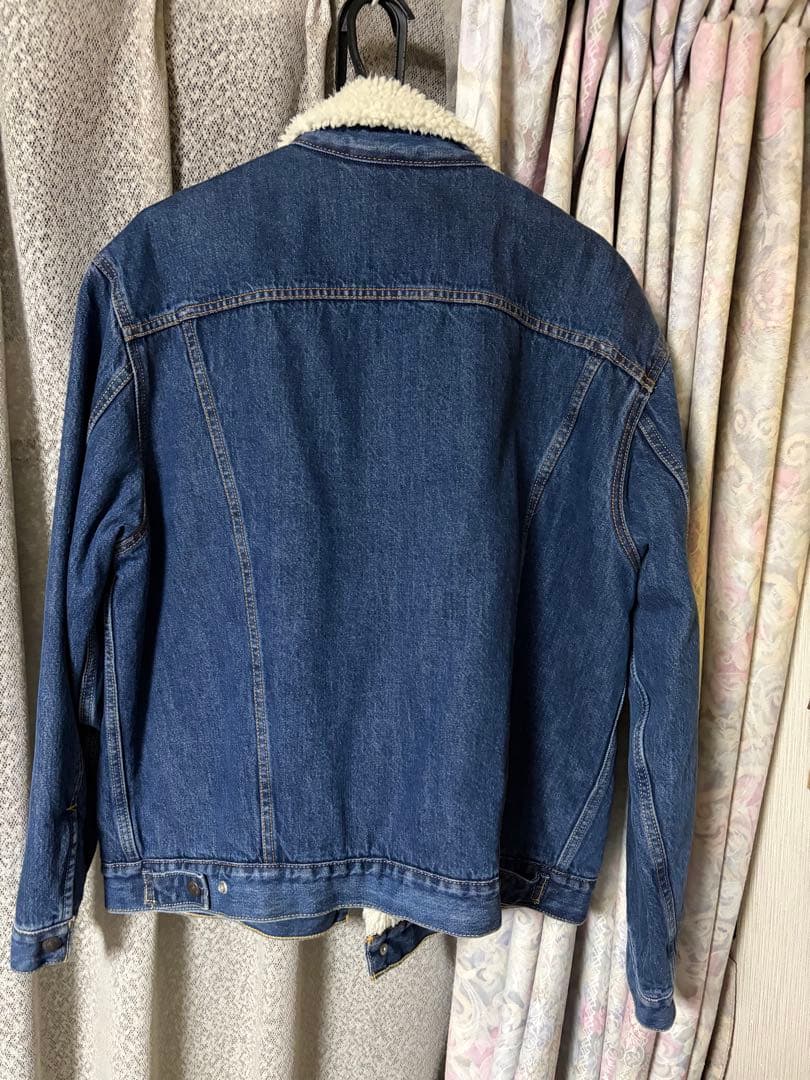 リーバイス　ボアジャケット