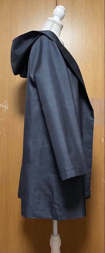 着物リメイク　シンプル　藍色系　大島のAラインフード付きジャケット　L〜LL