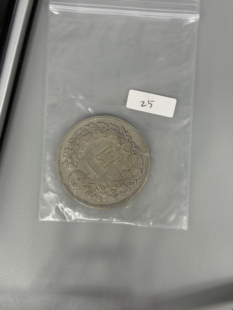 明治8年 一圓銀貨　 龍図 38.54mm 26.9g 未鑑定　no25