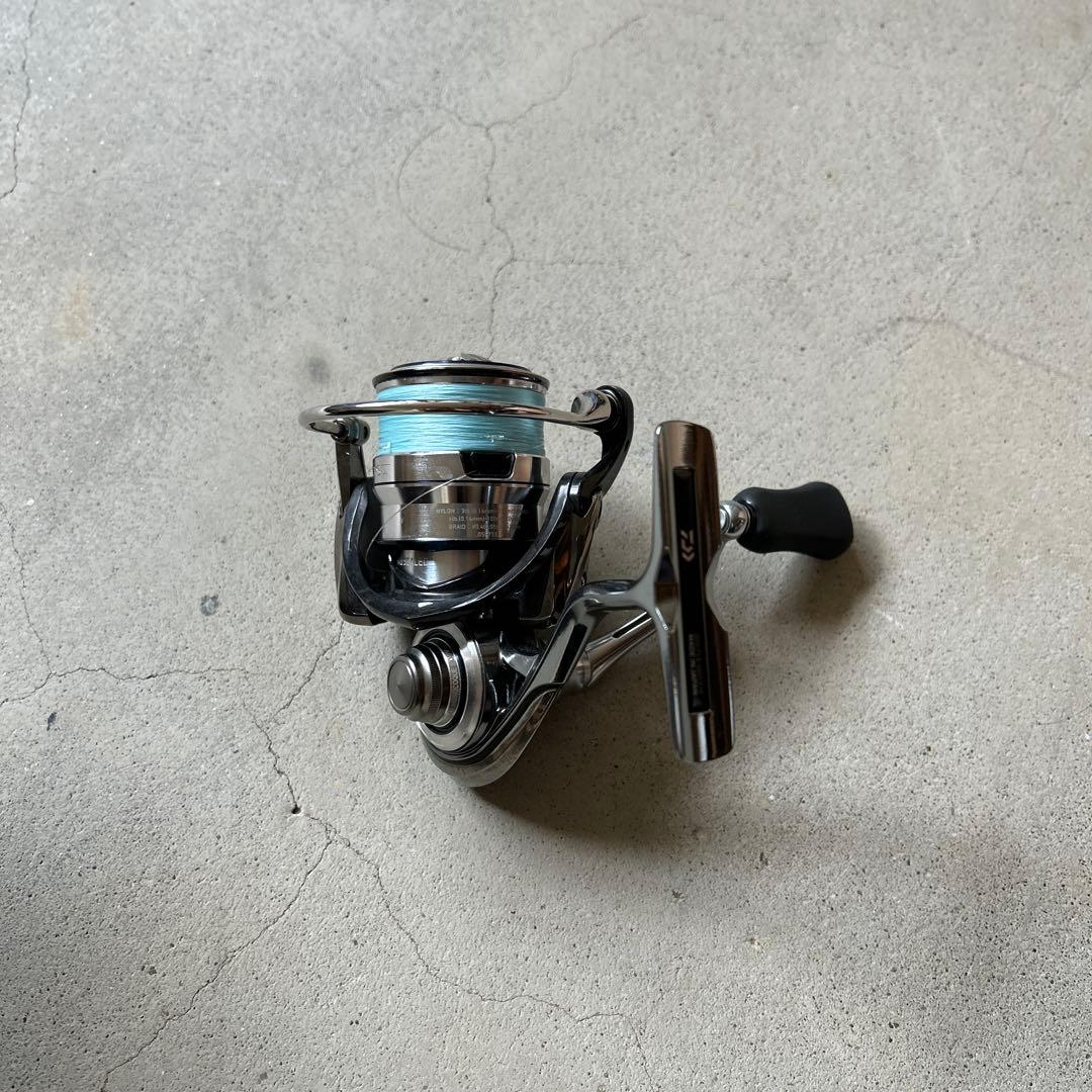 DAIWA EXIST LT2000S-H スピニングリール