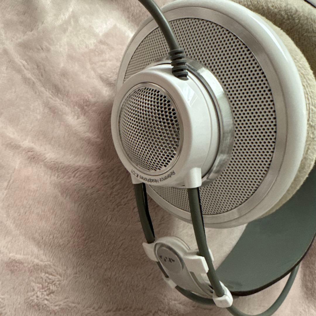 AKG K701 音質良好 動作良好 箱なし付属品なし