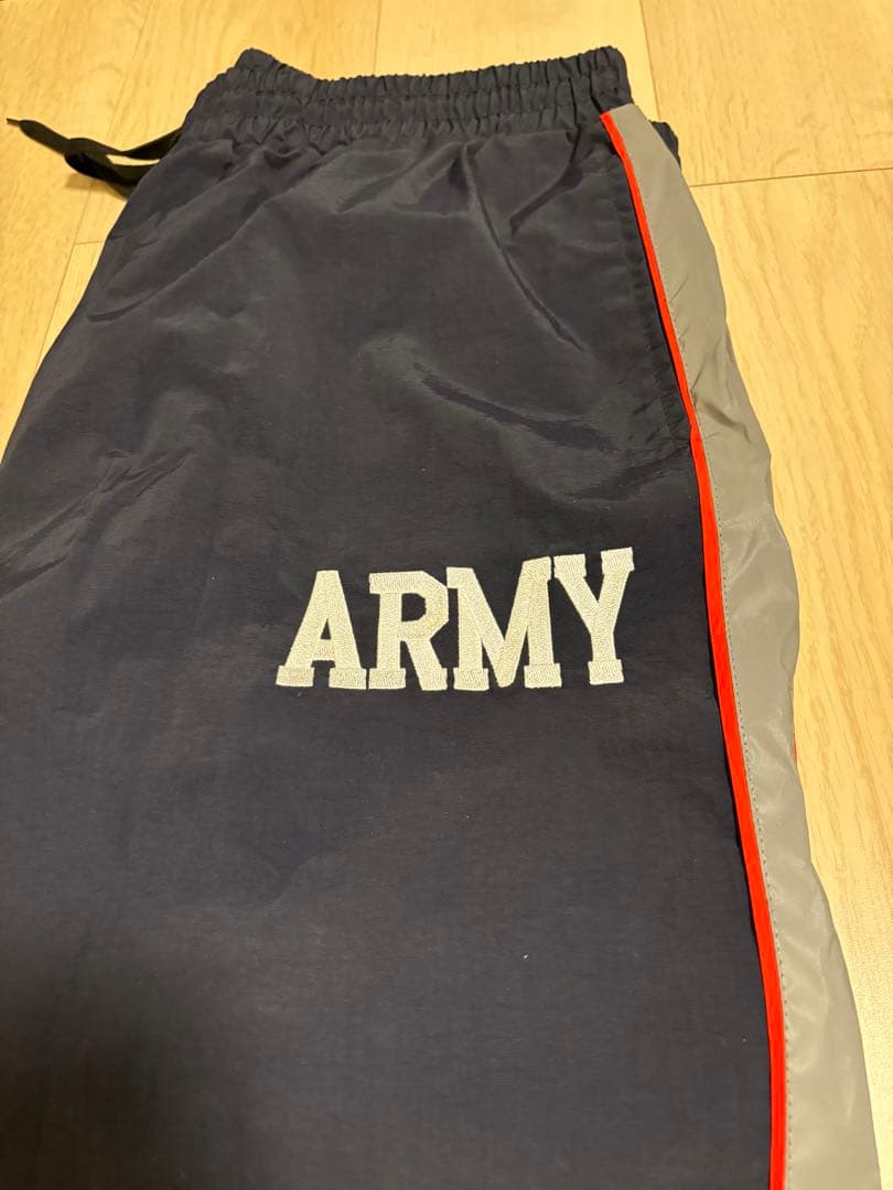 ARMY IPFU トレーニングパンツ　ネイビー　神谷ヨハン着用