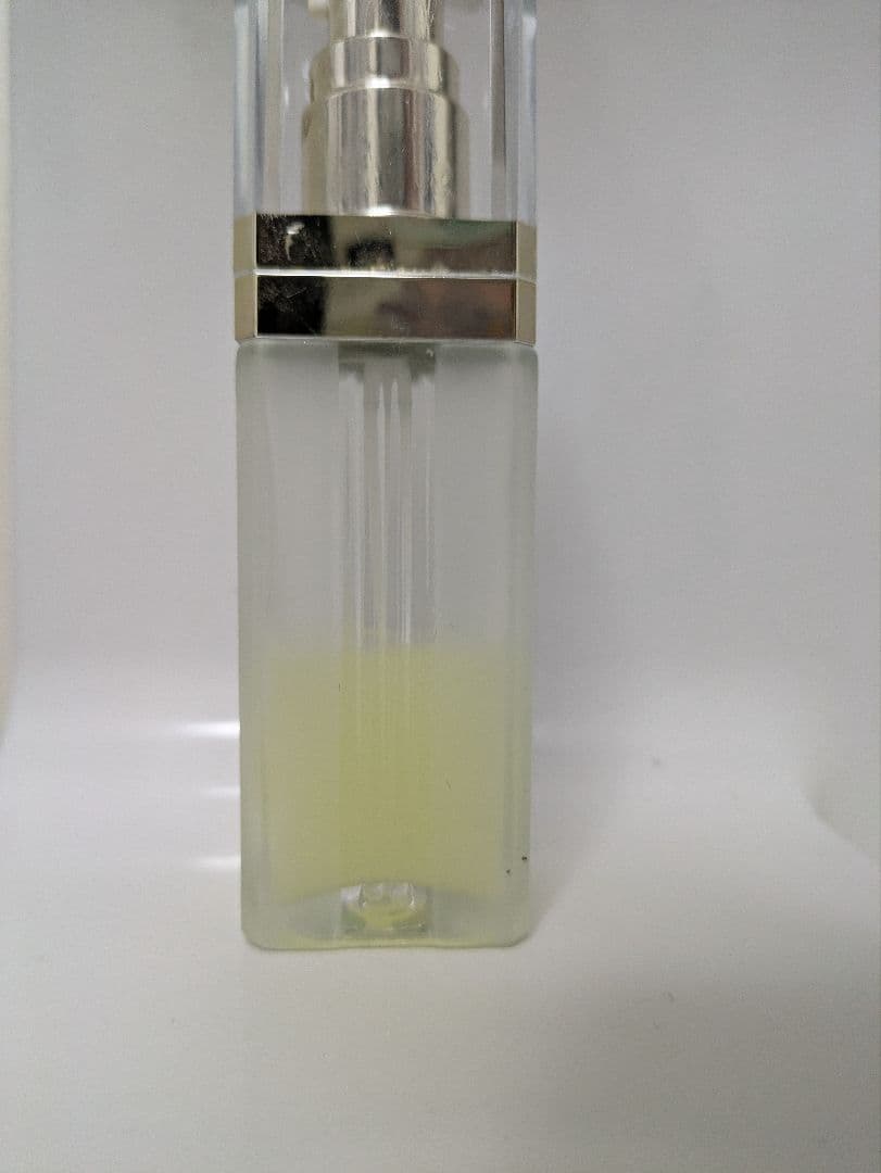 moisteane 美容液 コントラージュ モイスティーヌ