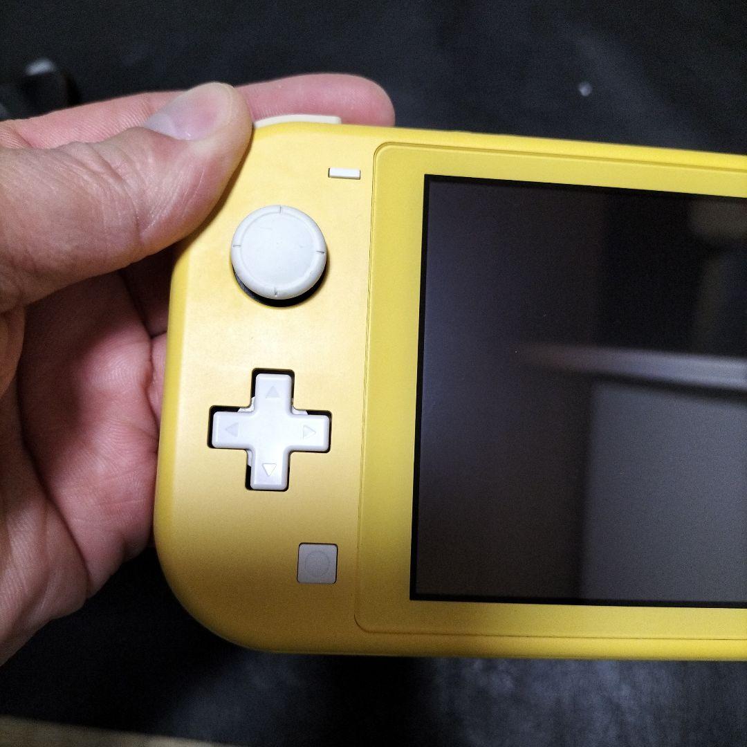 スイッチライト　switch lite イエロー 動作確認済み