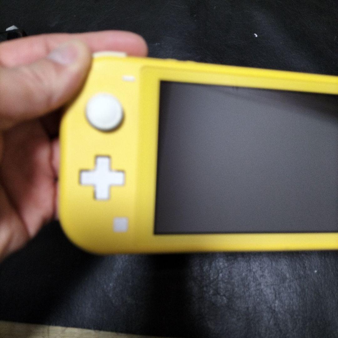 スイッチライト　switch lite イエロー 動作確認済み
