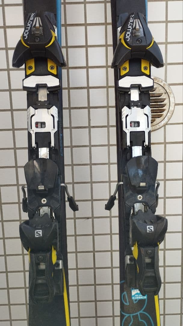 サロモン Salomon X-Race スキー板　165cm