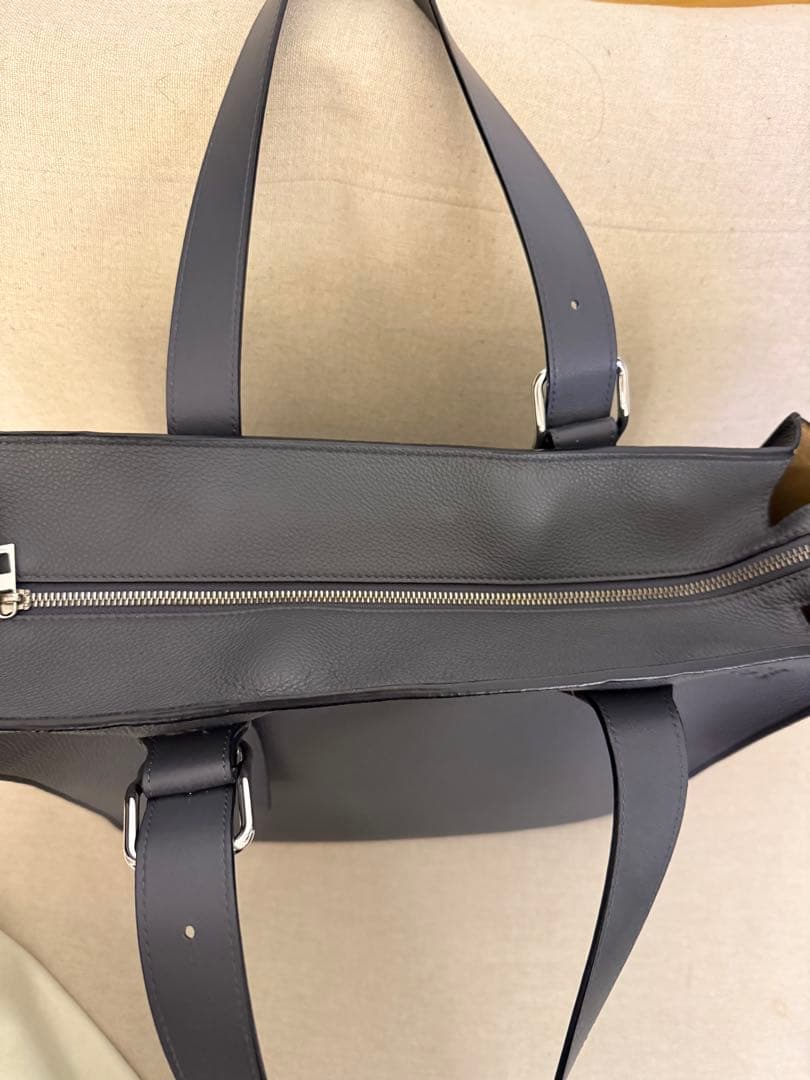 【美品】LOEWE バックルトートバッグ ジップ アンスラサイト　正規品