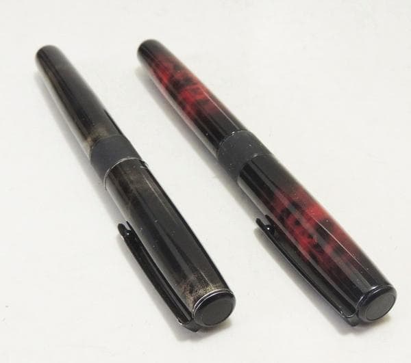 ● トンボ鉛筆２本 ● ZOOM 505 HAVANNA ● 水性ボールペン