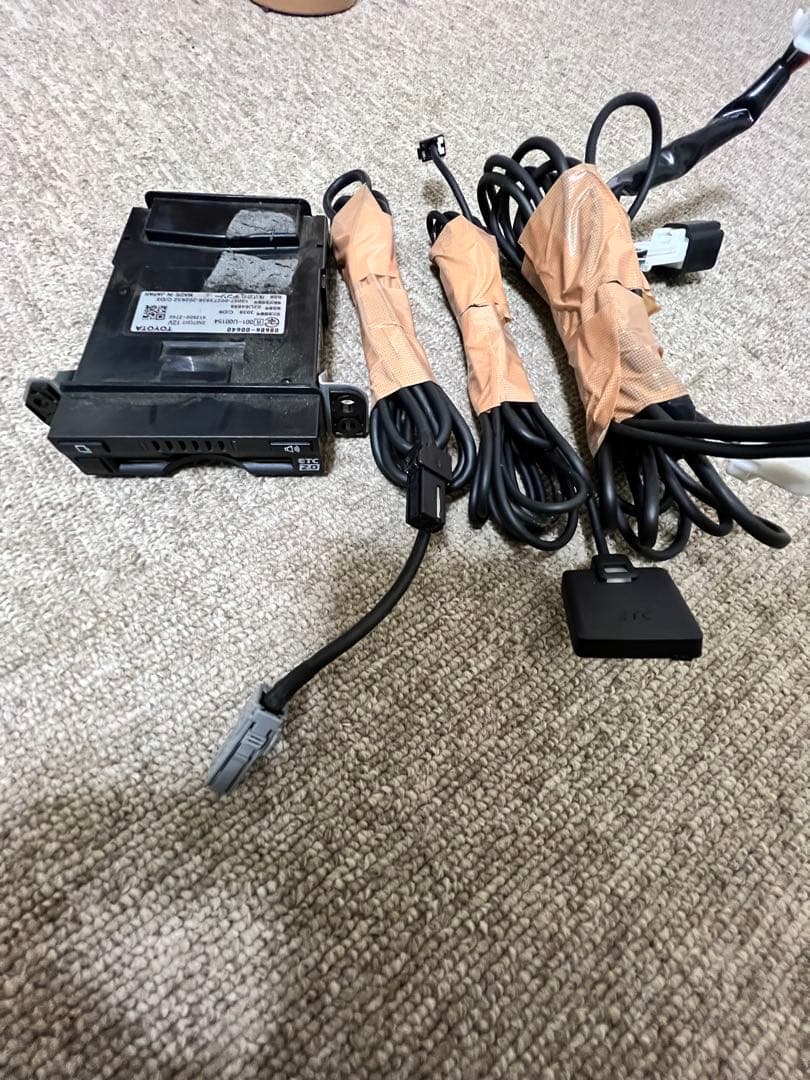 中古★トヨタ純正 ETC2.0 ビルトイン 08686-00640