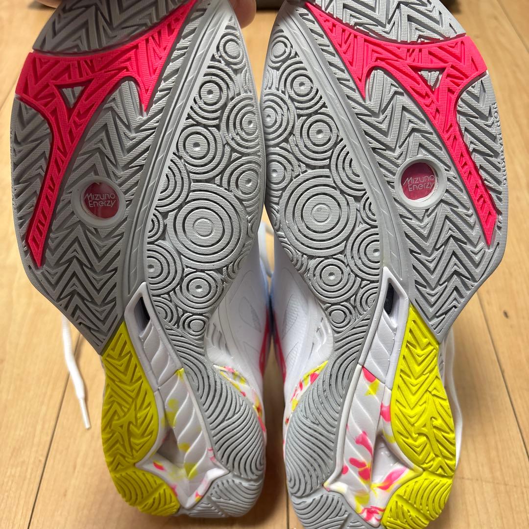 ジャスミン　ミズノ　シューズ　25.5cm