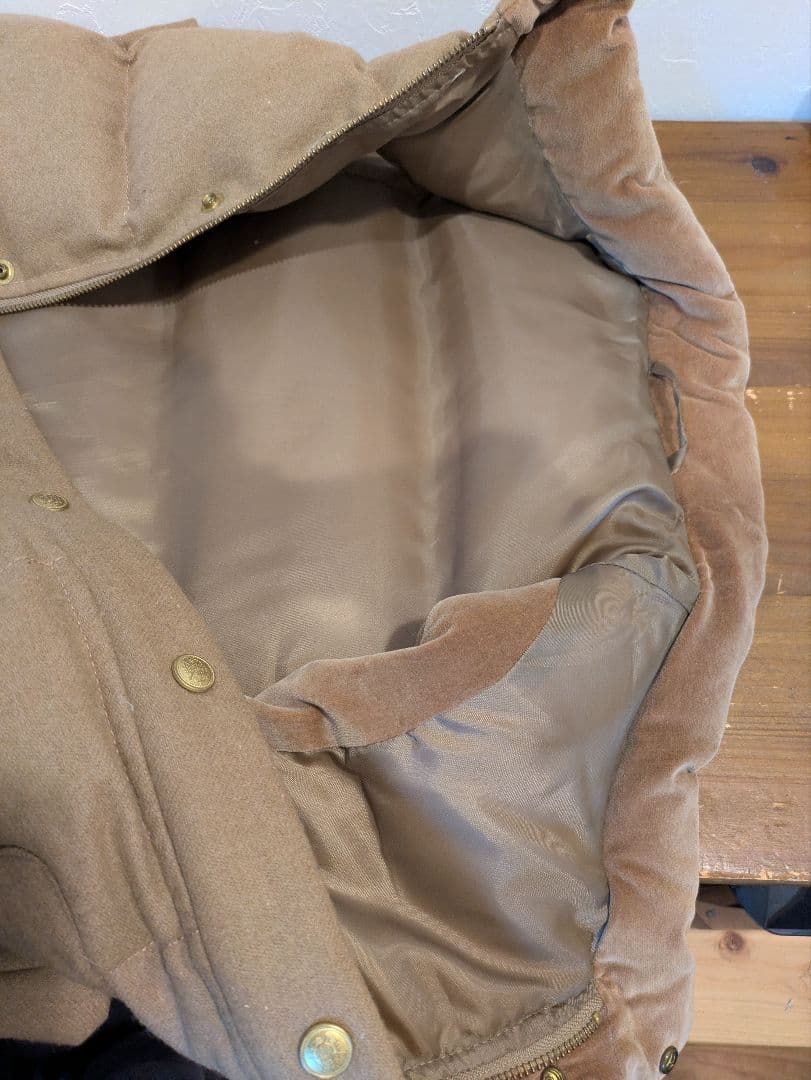 【美品】アバハウス ダウンベスト